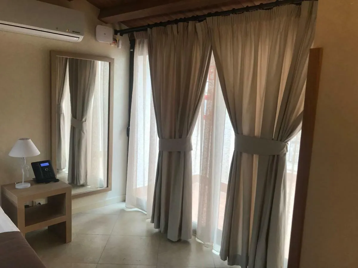 La Serenissima Hotel Palermo