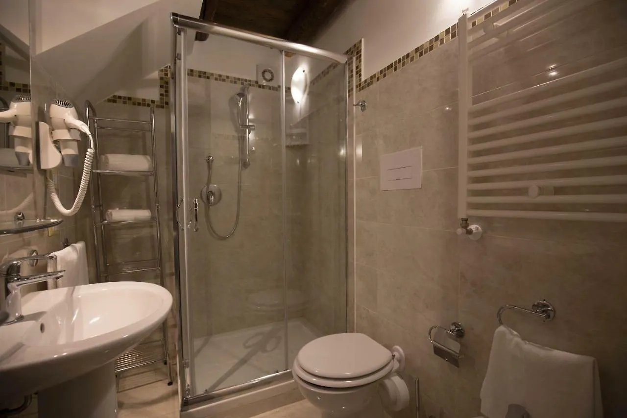 La Serenissima Hotel Palermo 3*,